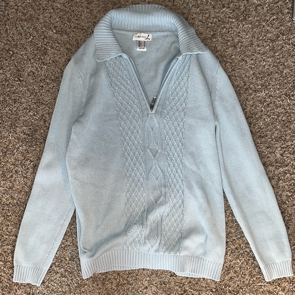 Baby blue V-neck zip up ( half way ) sweater 🤍 - Picture 1 of 4